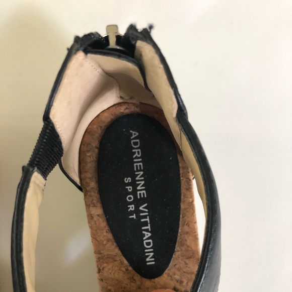 Adrienne Vittadini Sport Sandals - Picture 3 of 7